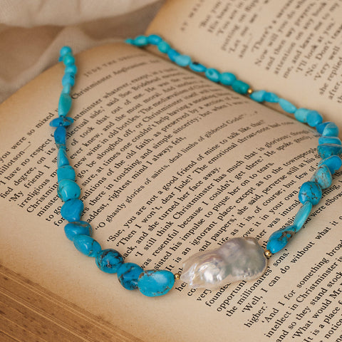 Discover today Vintouch Jewels collections, high-end jewelry pieces handmade in the heart of Italy.