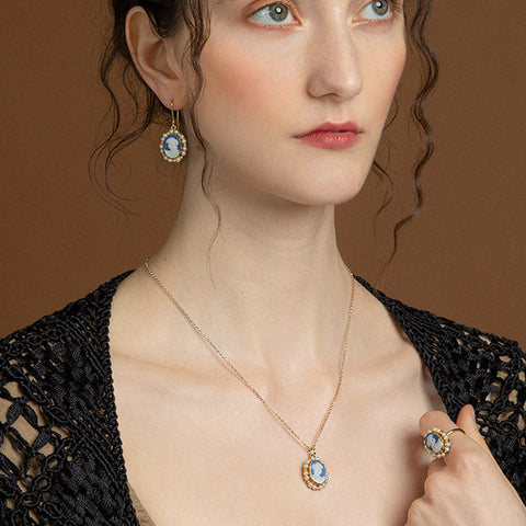 Solid Gold Necklaces