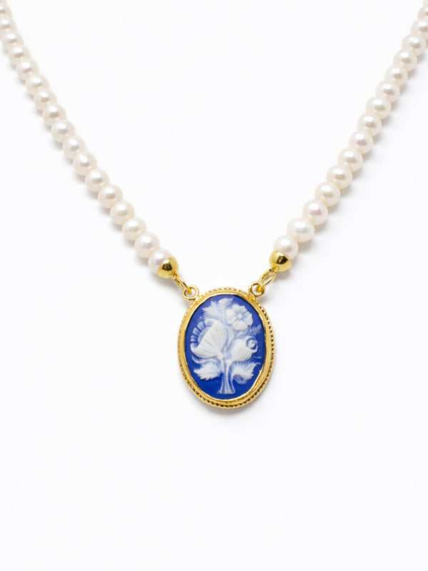 Blue cameo pendant with wildflower design on freshwater pearl necklace in gold-plated silver, handmade Italian jewelry