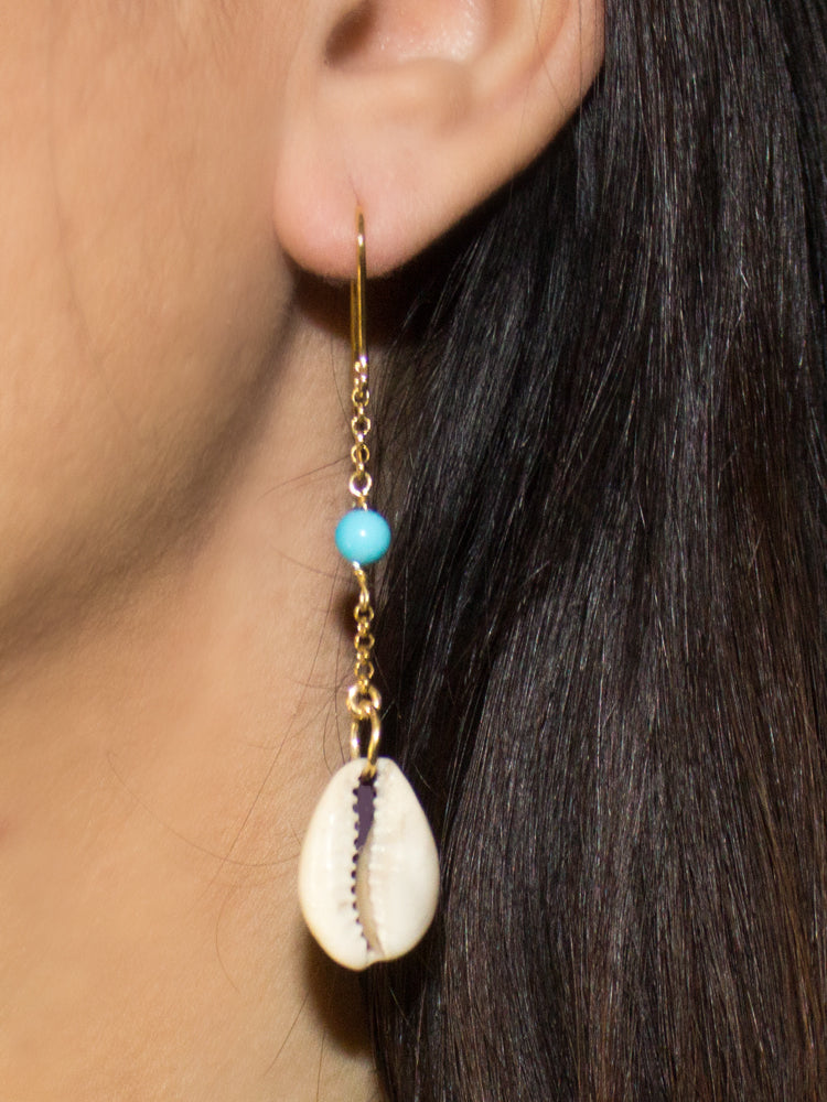 Vintouch Chained Turquoise Cowry Shells Earrings