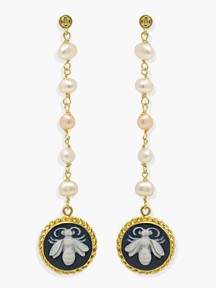 Vintouch Queen Bee & Pearl Dangle Earrings. 