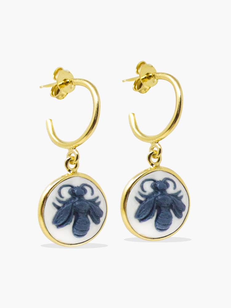 18-karat Gold-plated Silver Queen Bee Cameo Mini Hoop Earrings handmade in Italy by Vintouch Jewels