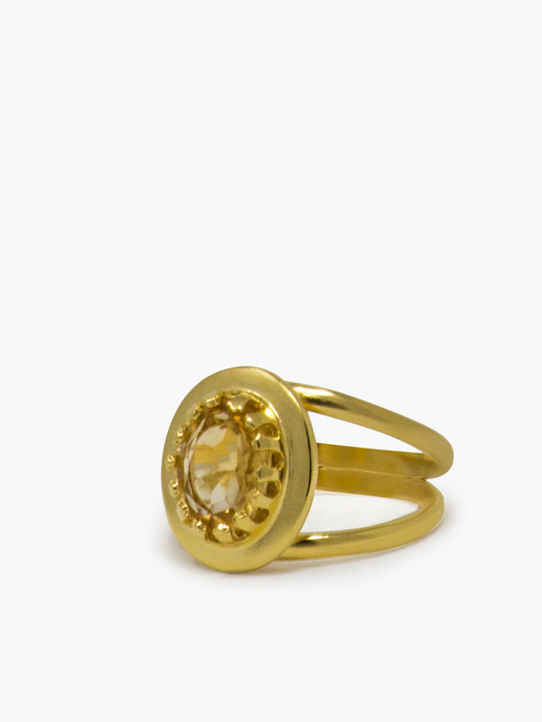 Citrine Double Band Ring by Vintouch Jewels. Handmade in Italy with yellow citrine quartz and 18k gold plated silver. 