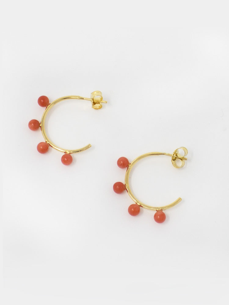 Four Coral Beads fixed on 18k gold over silver hoop earrings. 