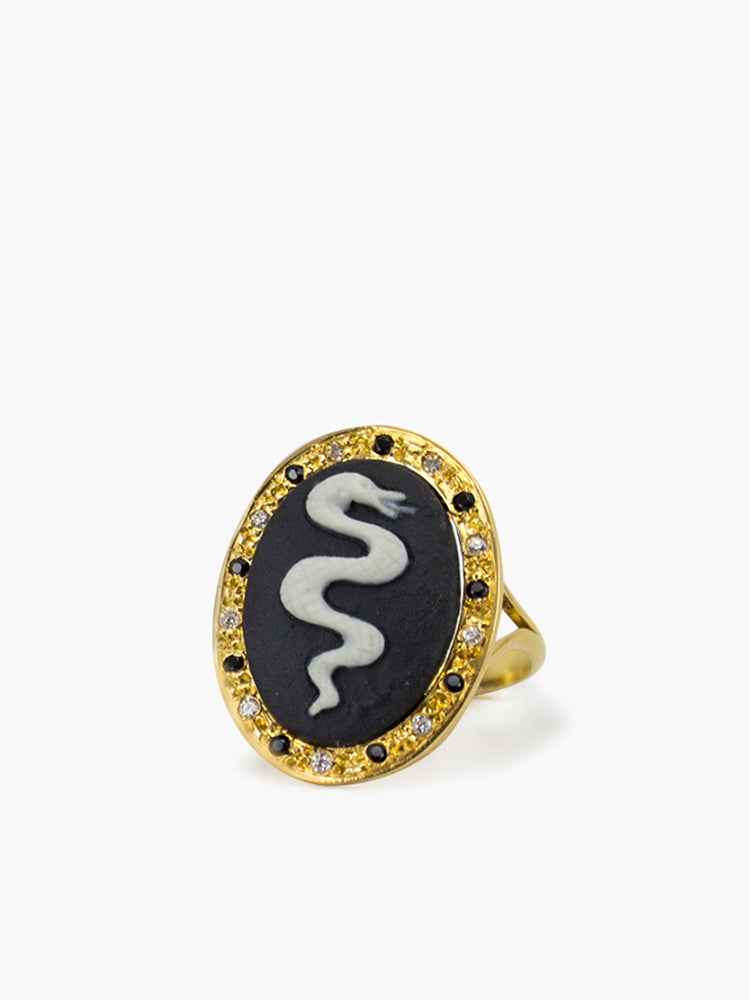 Vintouch Snake Cameo Ring