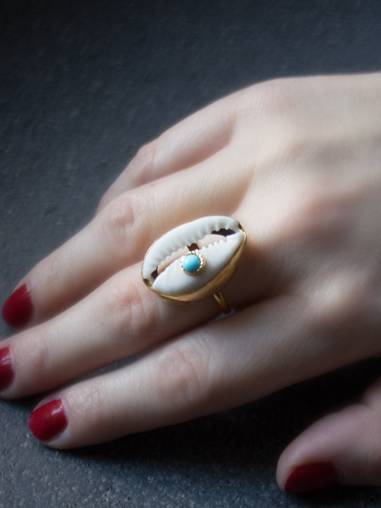 Vintouch Turquoise Cowry Shell Ring
